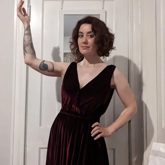 Ripley Rader 2 Velvet Dress Burgundy Red Low Deep Cut V Neck - Picture 11 of 11